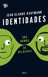 IDENTIDADES, UNA BOMBA DE RELOJERIA