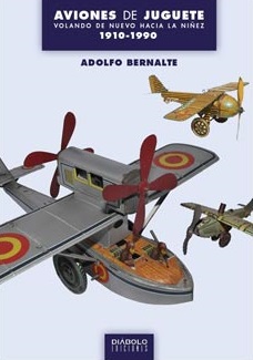 AVIONES DE JUGUETE