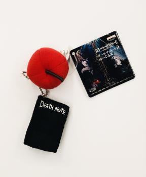 44383 DEATH NOTE LLAVERO PELUCHE DEATH NOTE + MANZANA