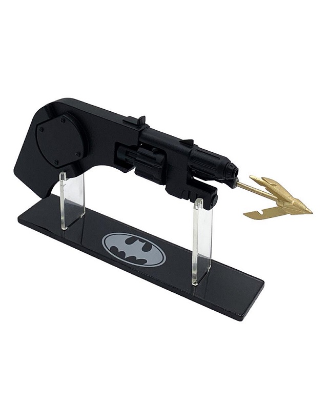 BATMAN 1989 MINI REPLICA GRAPPLE LAUNCHER