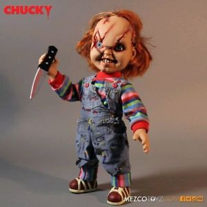 CHUCKY FIGURA EL MUÑECO DIABOLICO PARLANTE 38 CM